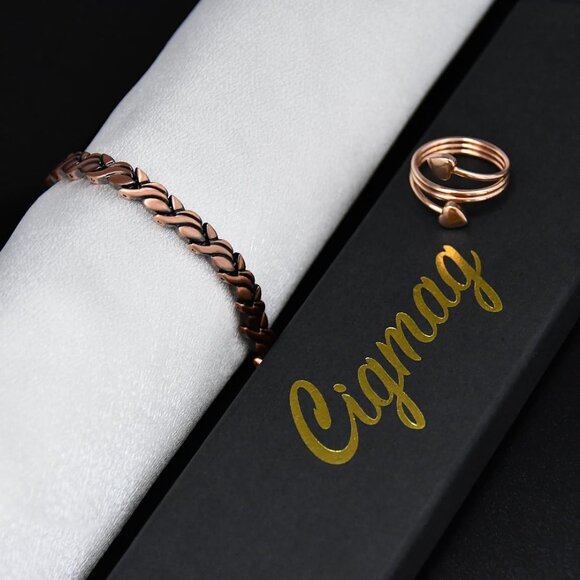 Elegant Adjustable Copper Magnetic Bracelet for Women - Ultra Strength & Style - Picture 8 of 9